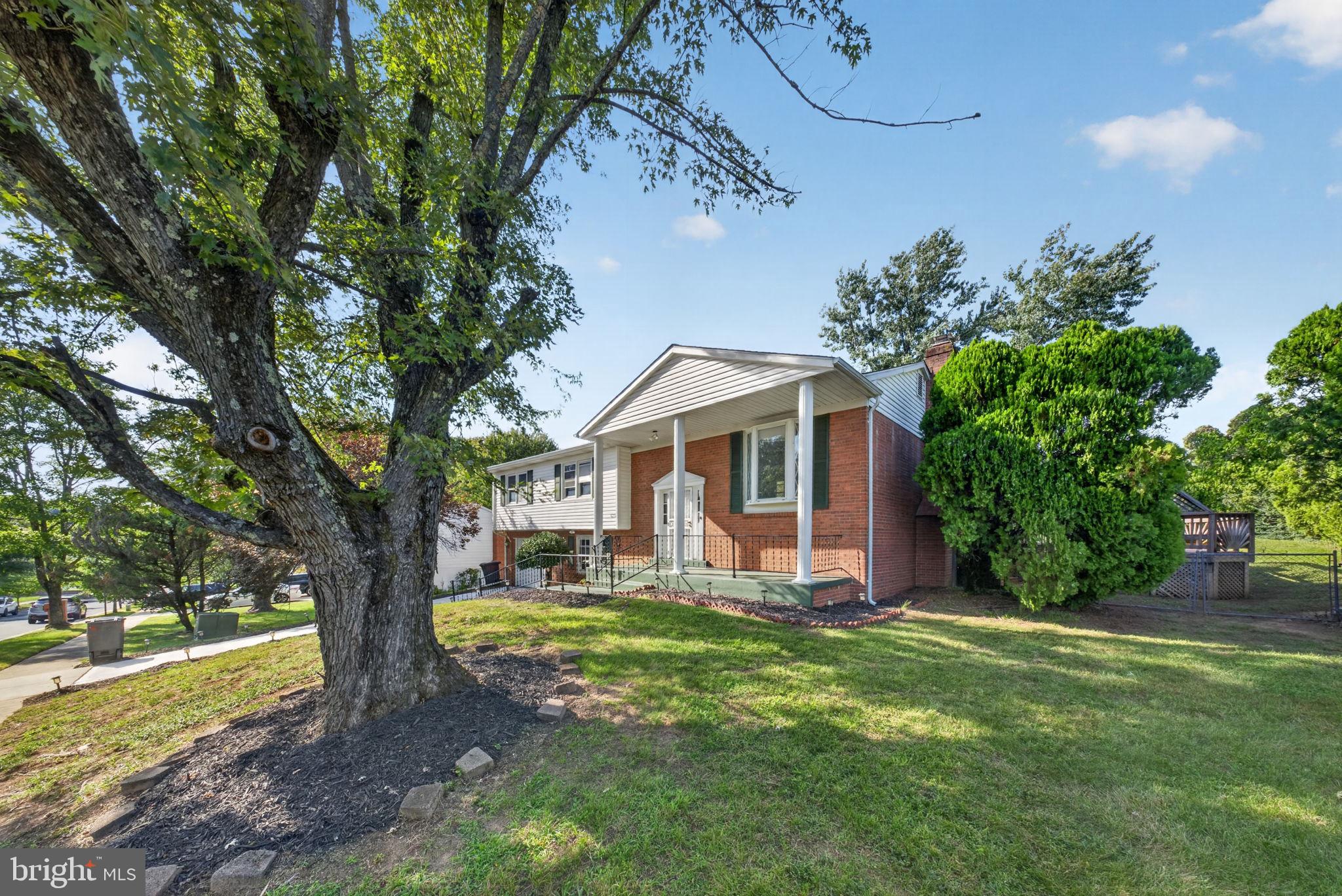 4210 FARMER PLACE