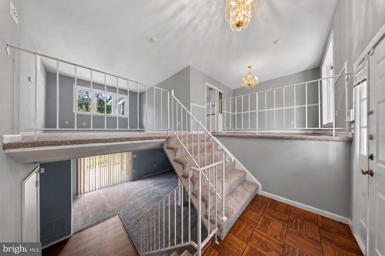 4210 FARMER PLACE