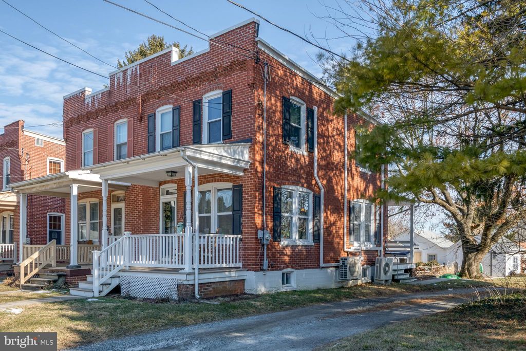 Photo of 4 N Jackson Street, STRASBURG, PA 17579 (MLS # PALA2062894)