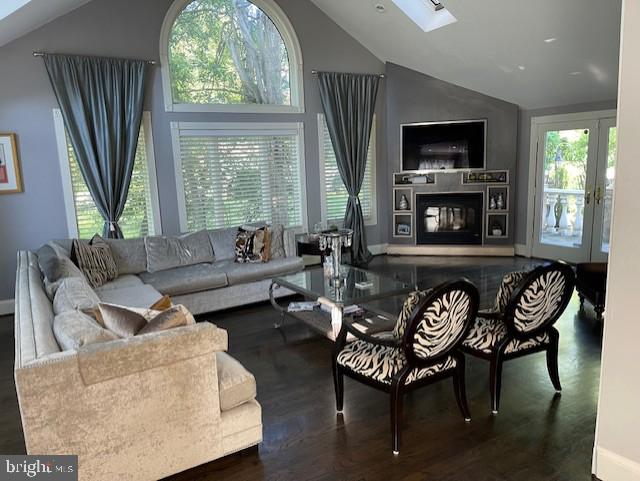 BRADLEY HILLS - Residential Lease