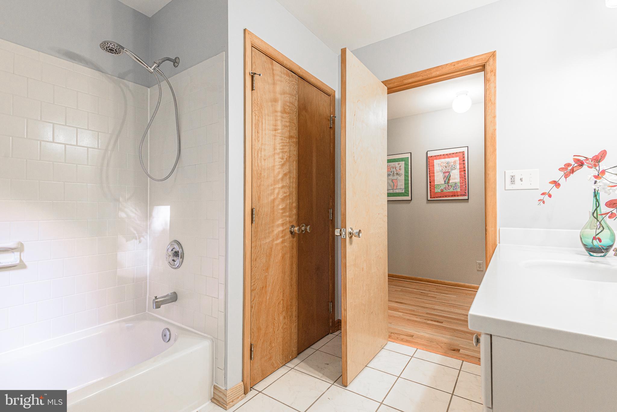 PHOENIX - Residential