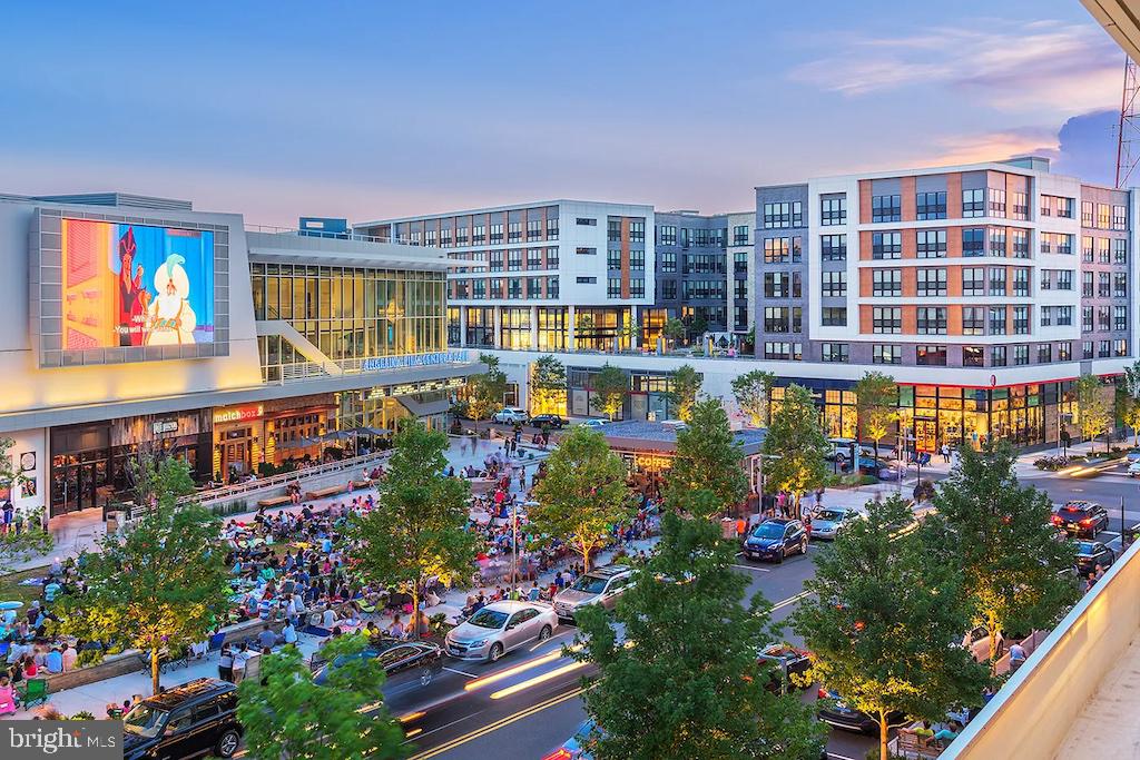 RAVENSWORTH - Residential