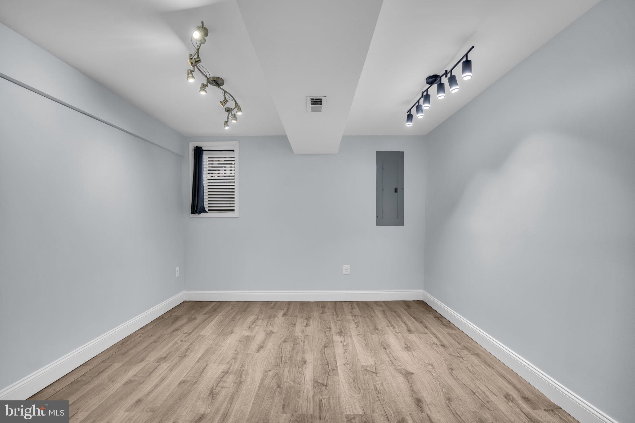 RAVENSWORTH - Residential