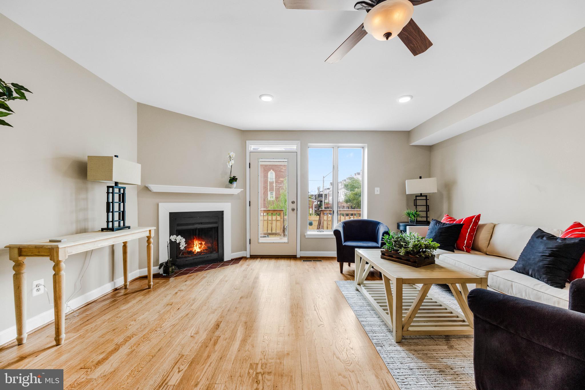 WASHINGTON VILLAGE - Residential