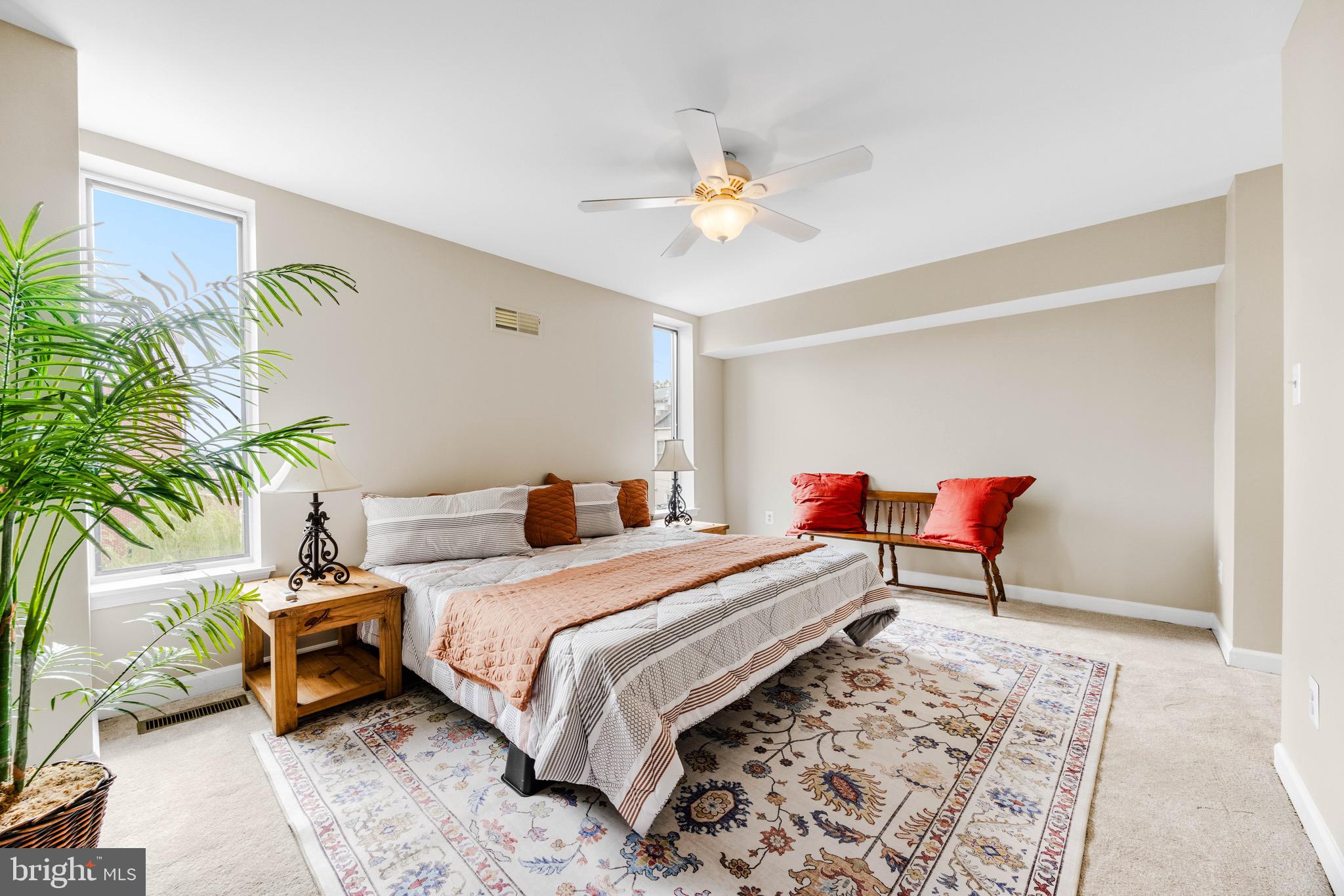 WASHINGTON VILLAGE - Residential