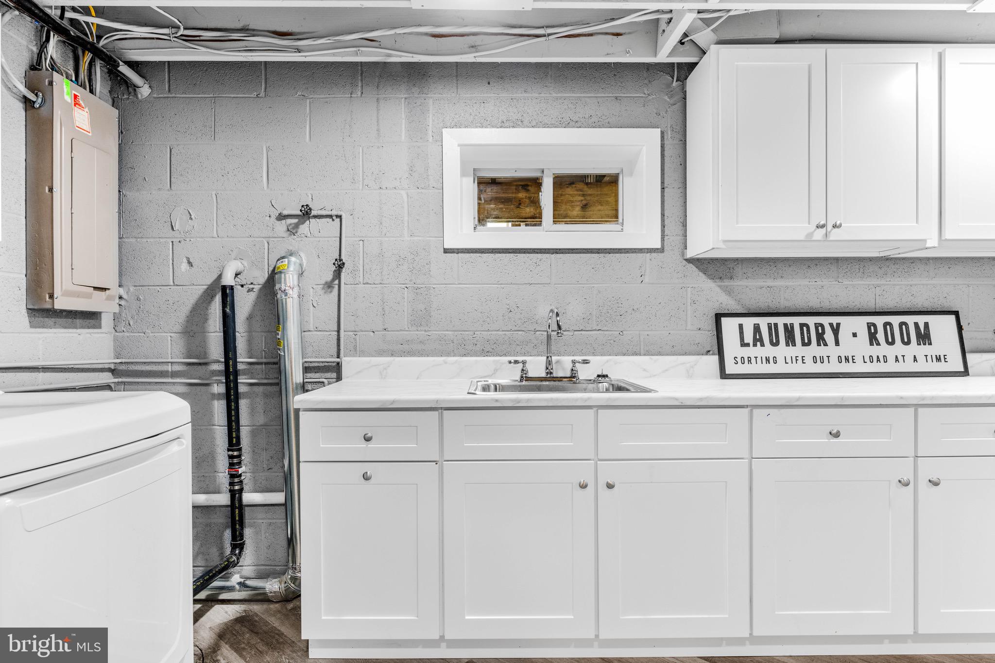 WASHINGTON VILLAGE - Residential