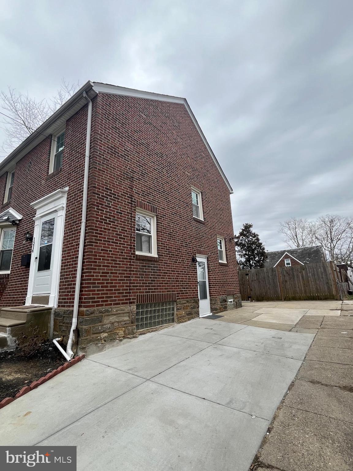 CASTOR GARDENS - Residential