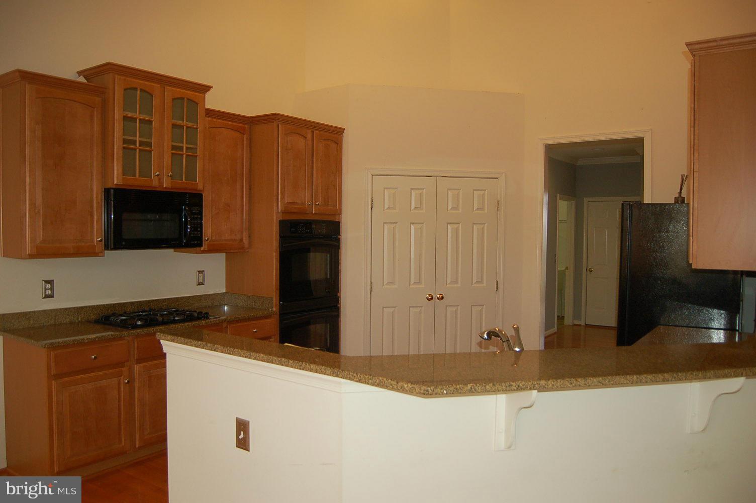 LEE'S PARKE - Residential