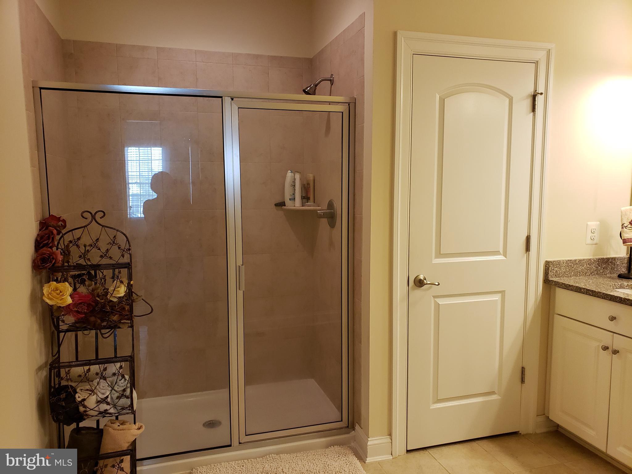 WALNUT CREEK AT MONT - Residential Lease