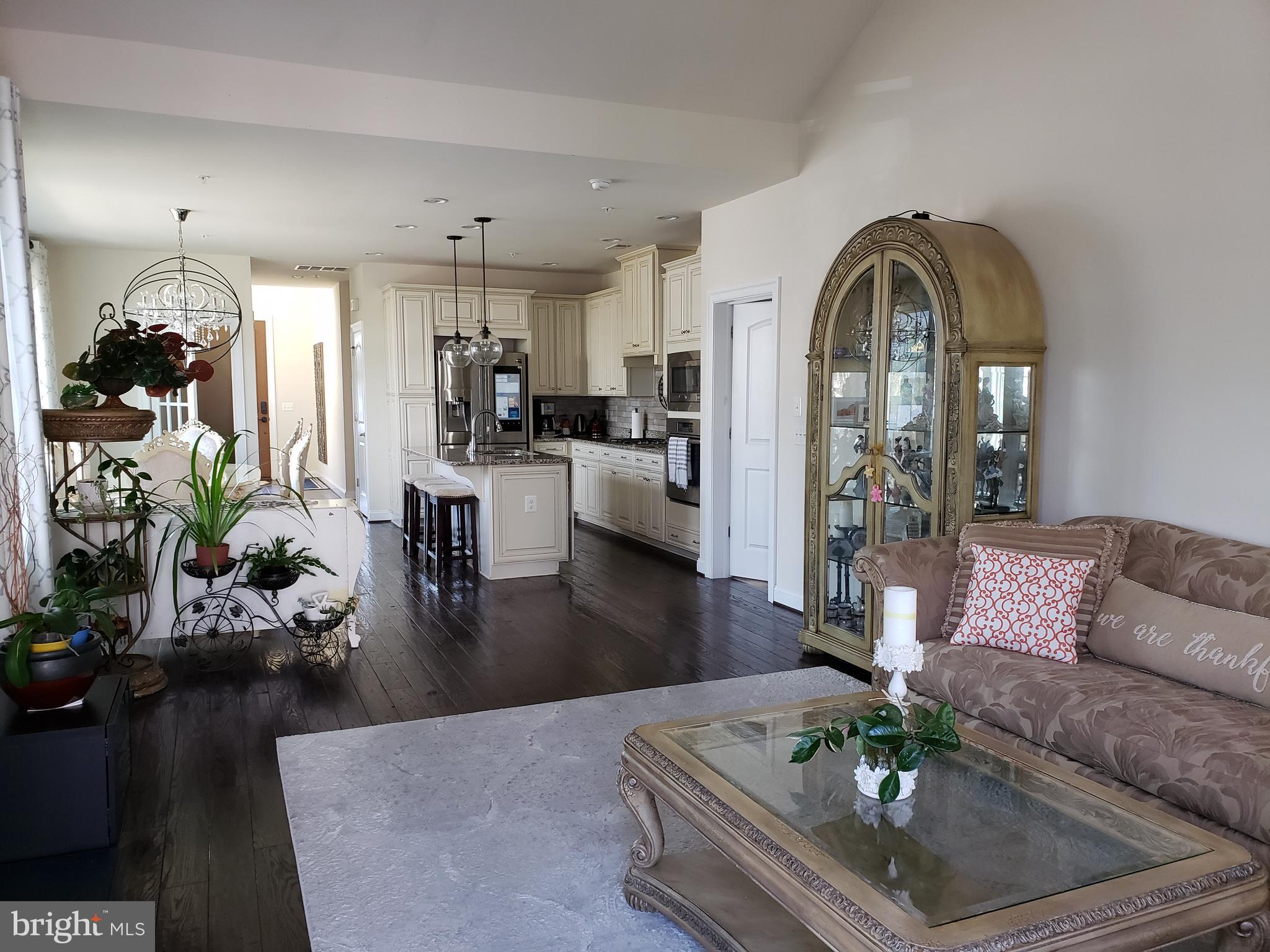 WALNUT CREEK AT MONT - Residential Lease