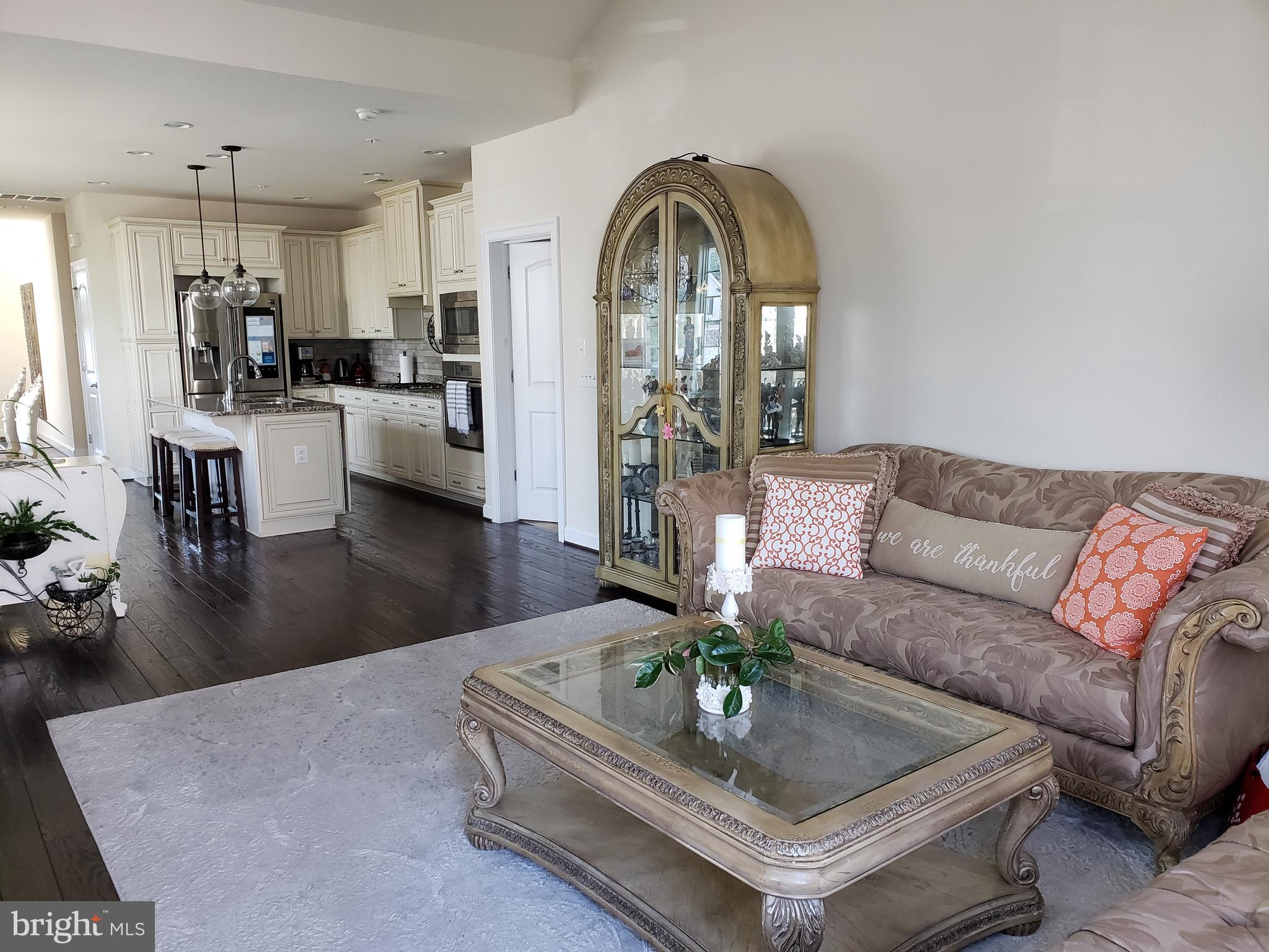 WALNUT CREEK AT MONT - Residential Lease