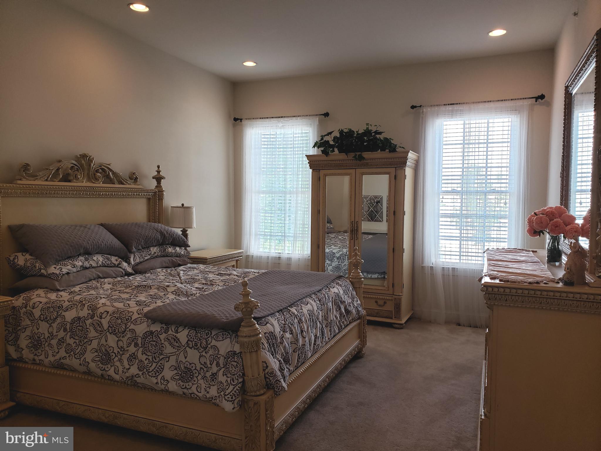 WALNUT CREEK AT MONT - Residential Lease