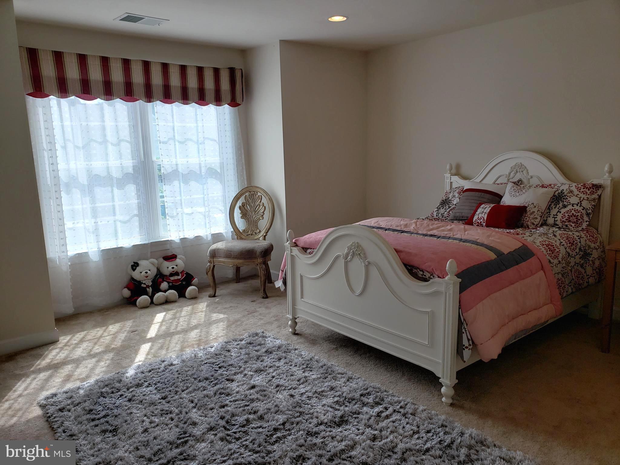 WALNUT CREEK AT MONT - Residential Lease