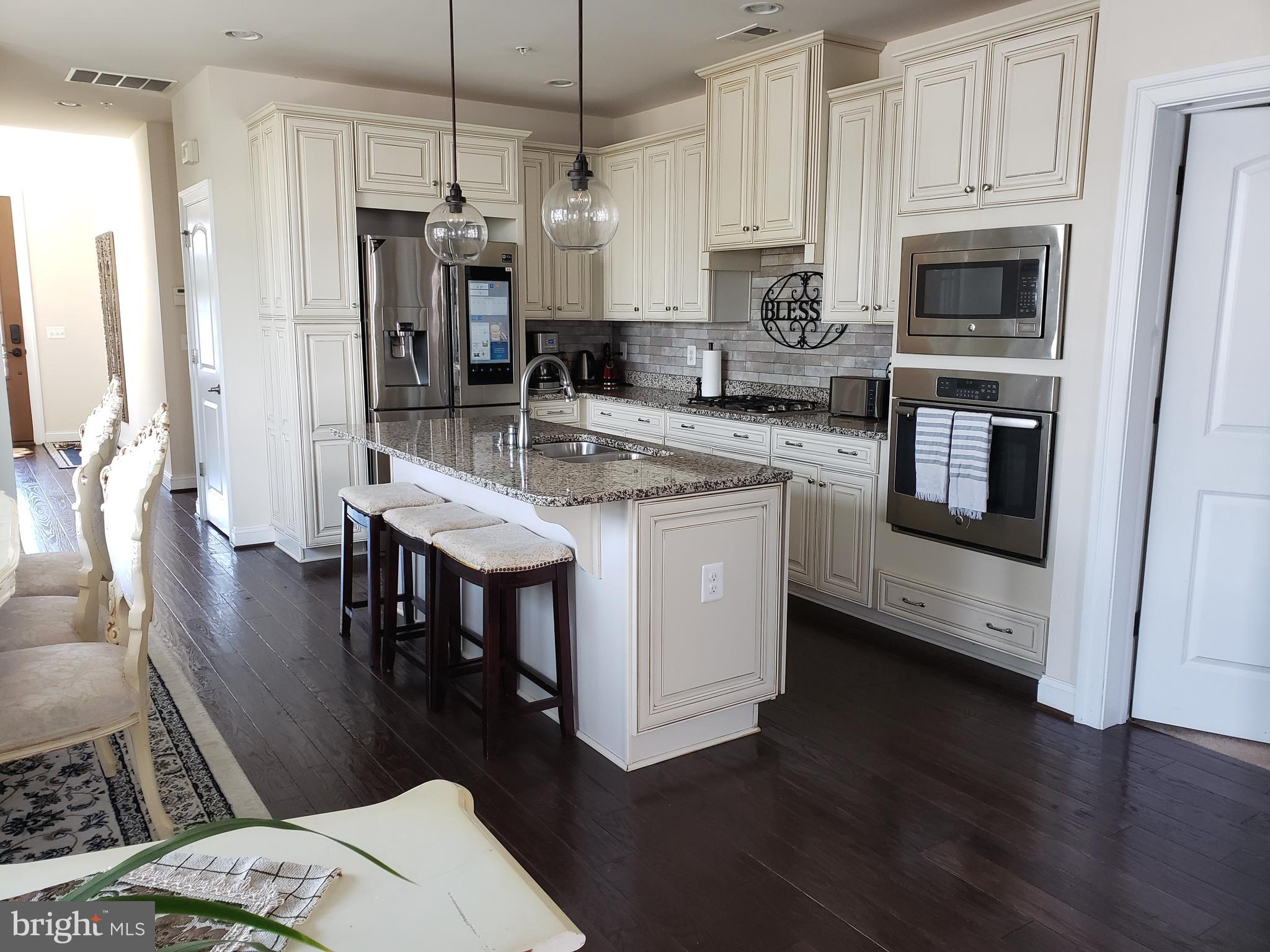 WALNUT CREEK AT MONT - Residential Lease