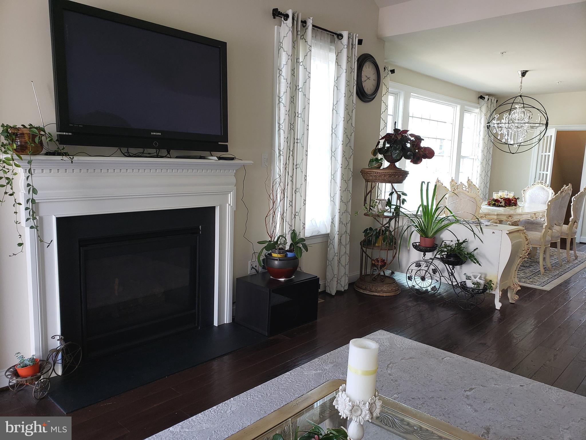 WALNUT CREEK AT MONT - Residential Lease