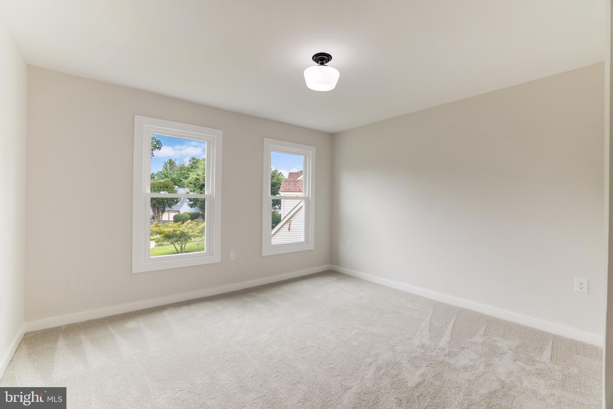 OLD DRANESVILLE HUNT CLUB - Residential