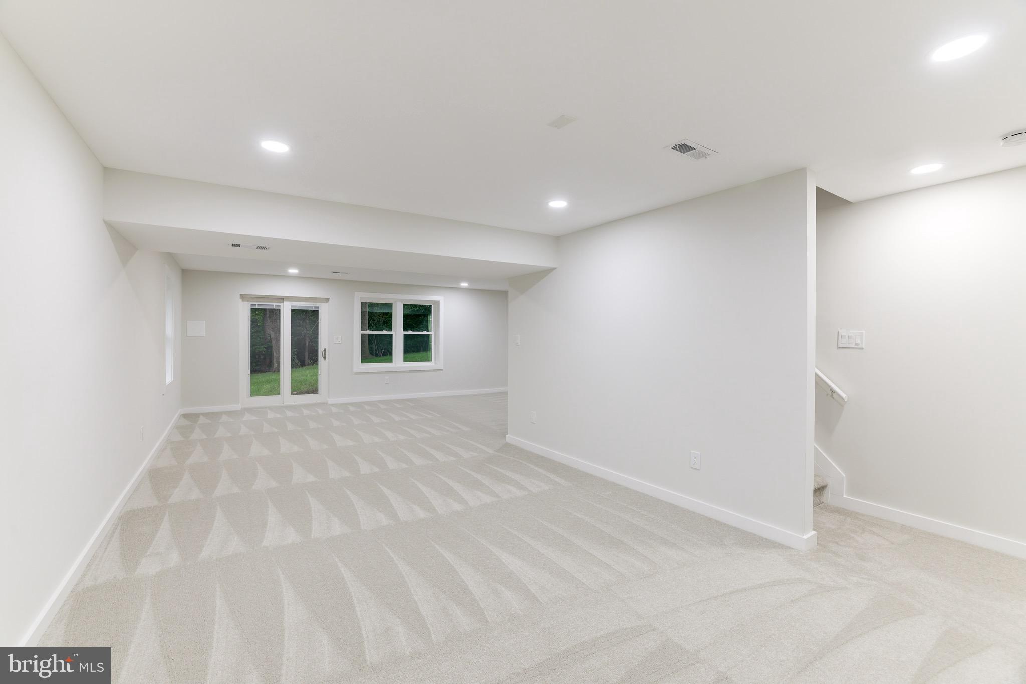 OLD DRANESVILLE HUNT CLUB - Residential