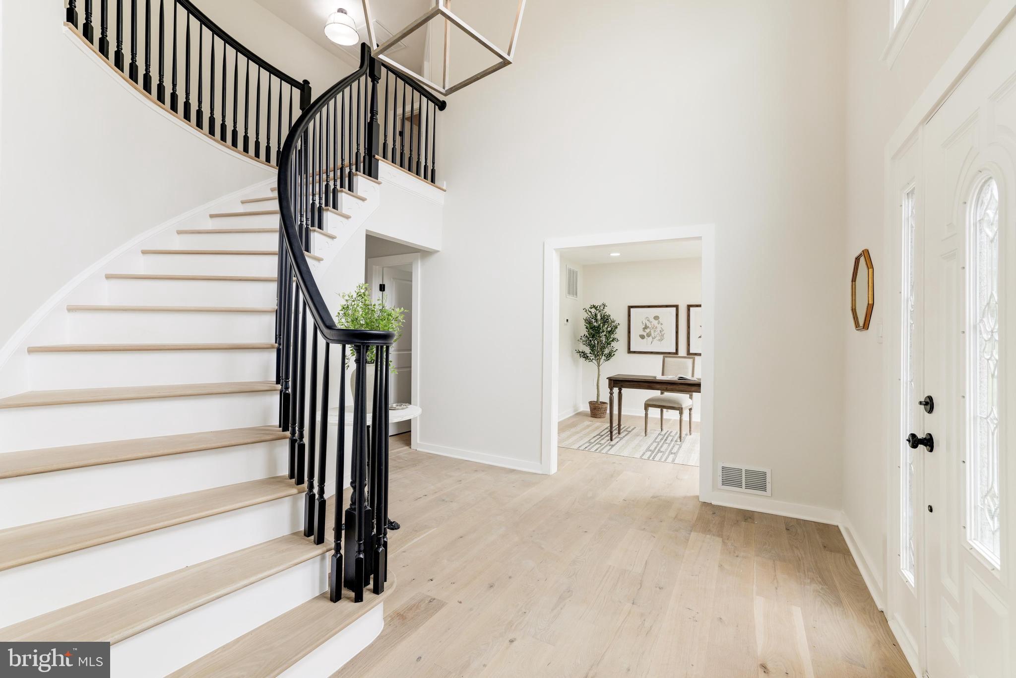 OLD DRANESVILLE HUNT CLUB - Residential