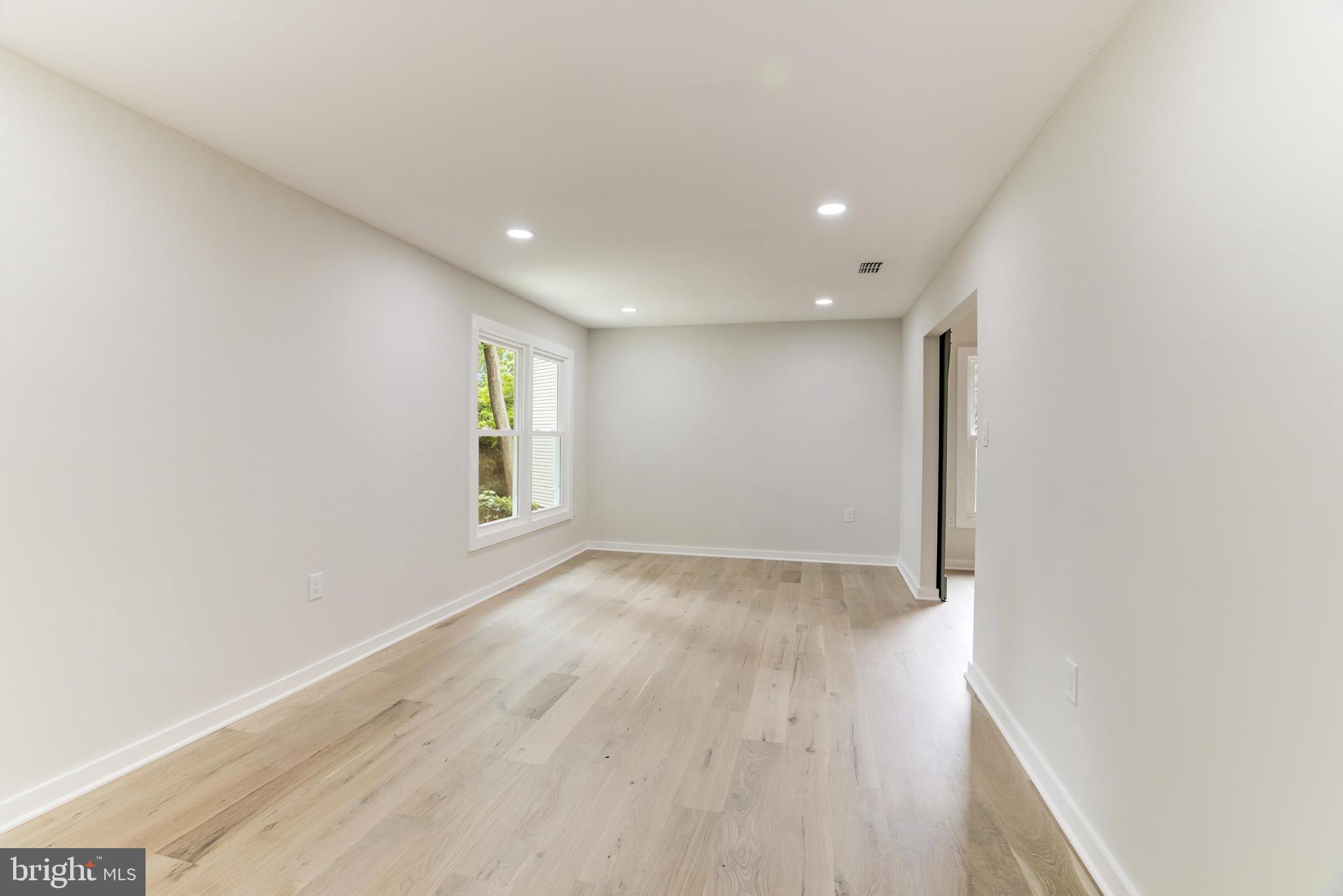 OLD DRANESVILLE HUNT CLUB - Residential