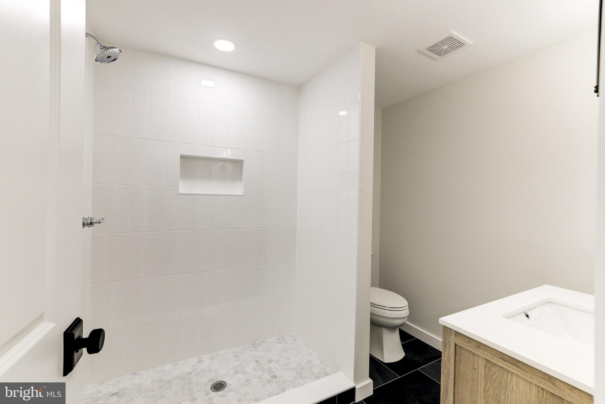 OLD DRANESVILLE HUNT CLUB - Residential