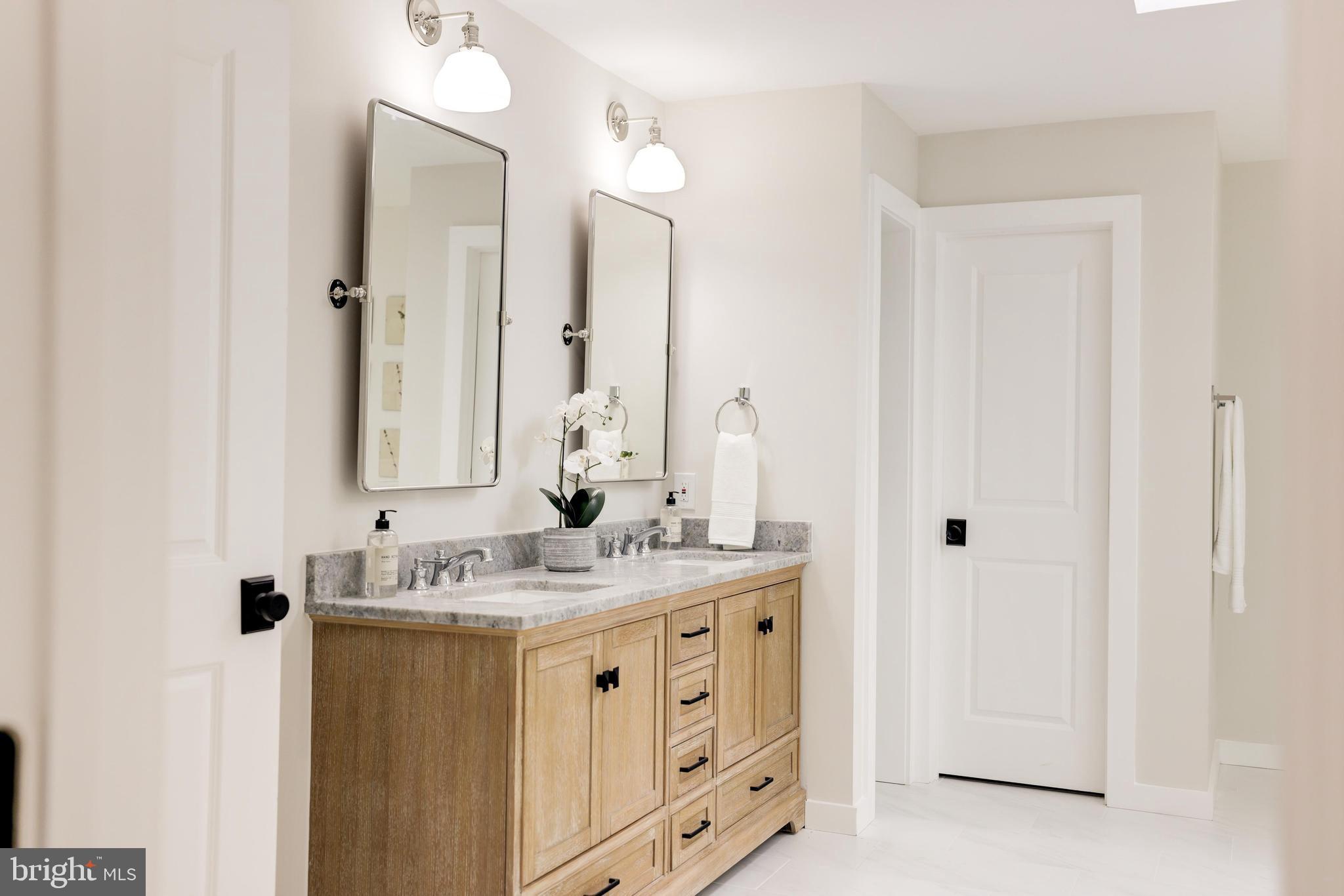 OLD DRANESVILLE HUNT CLUB - Residential