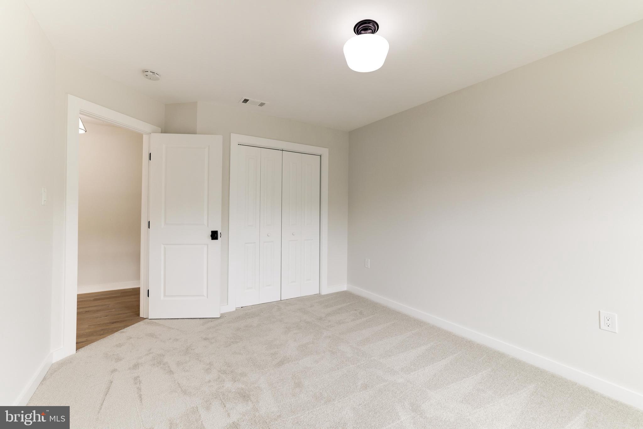 OLD DRANESVILLE HUNT CLUB - Residential