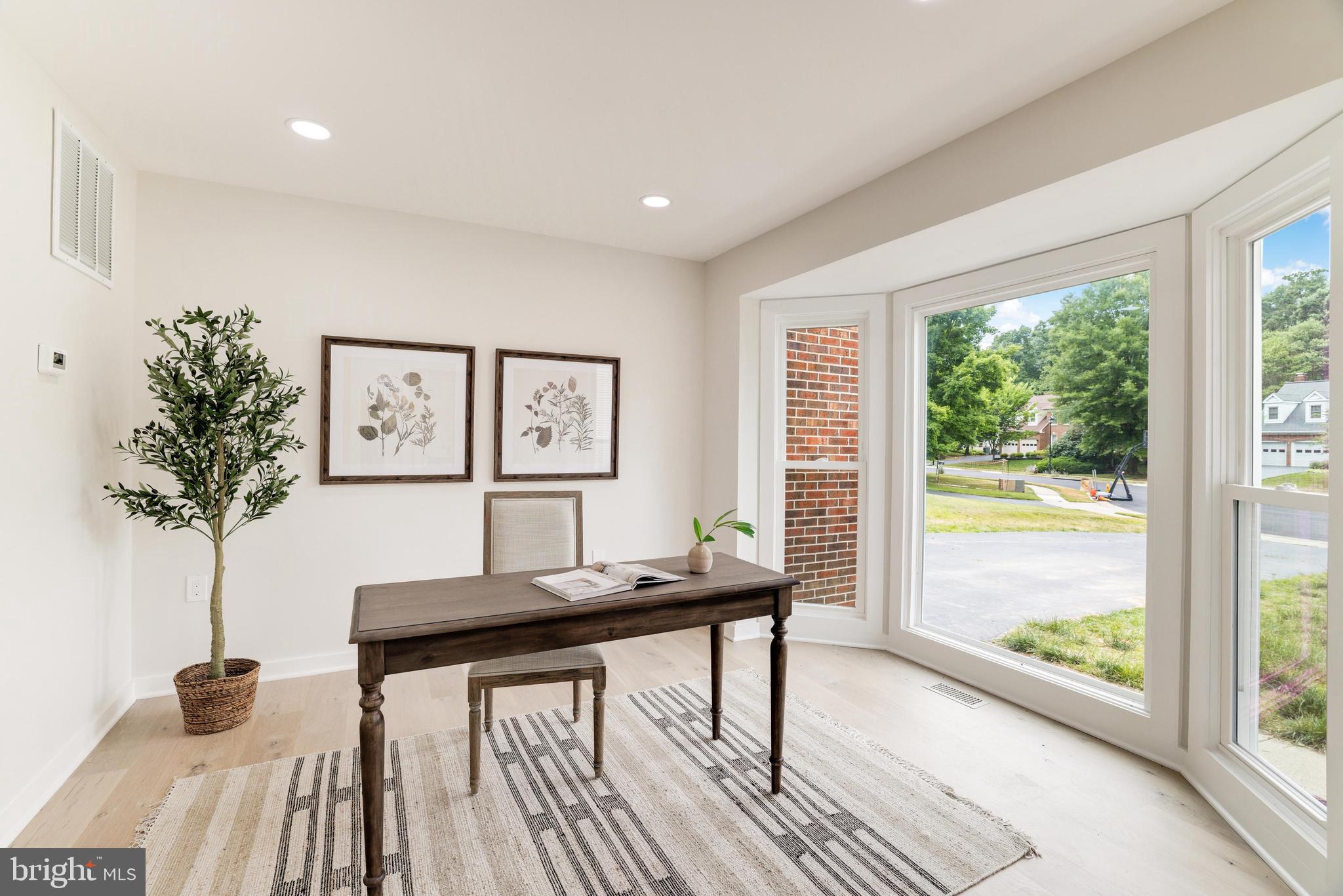 OLD DRANESVILLE HUNT CLUB - Residential