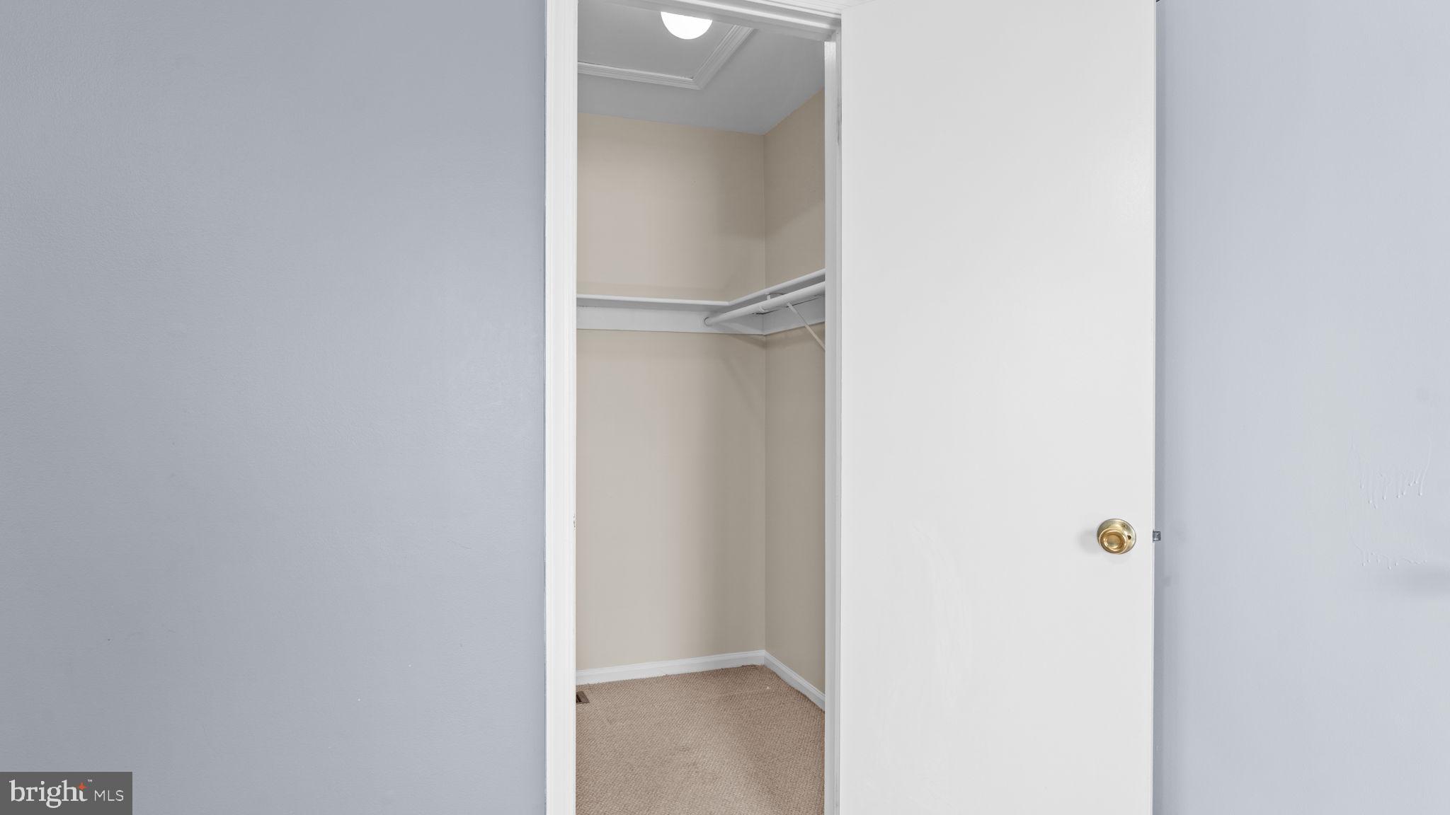 OXFORD CROSSING - Residential