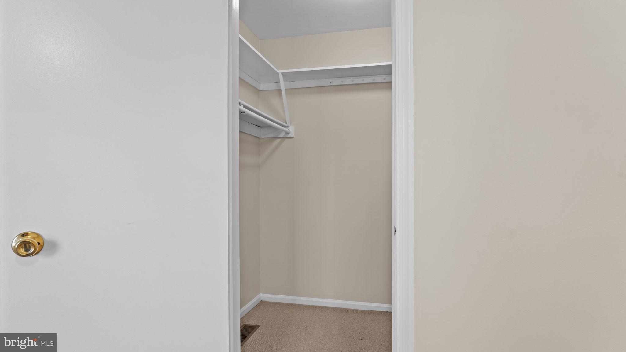 OXFORD CROSSING - Residential