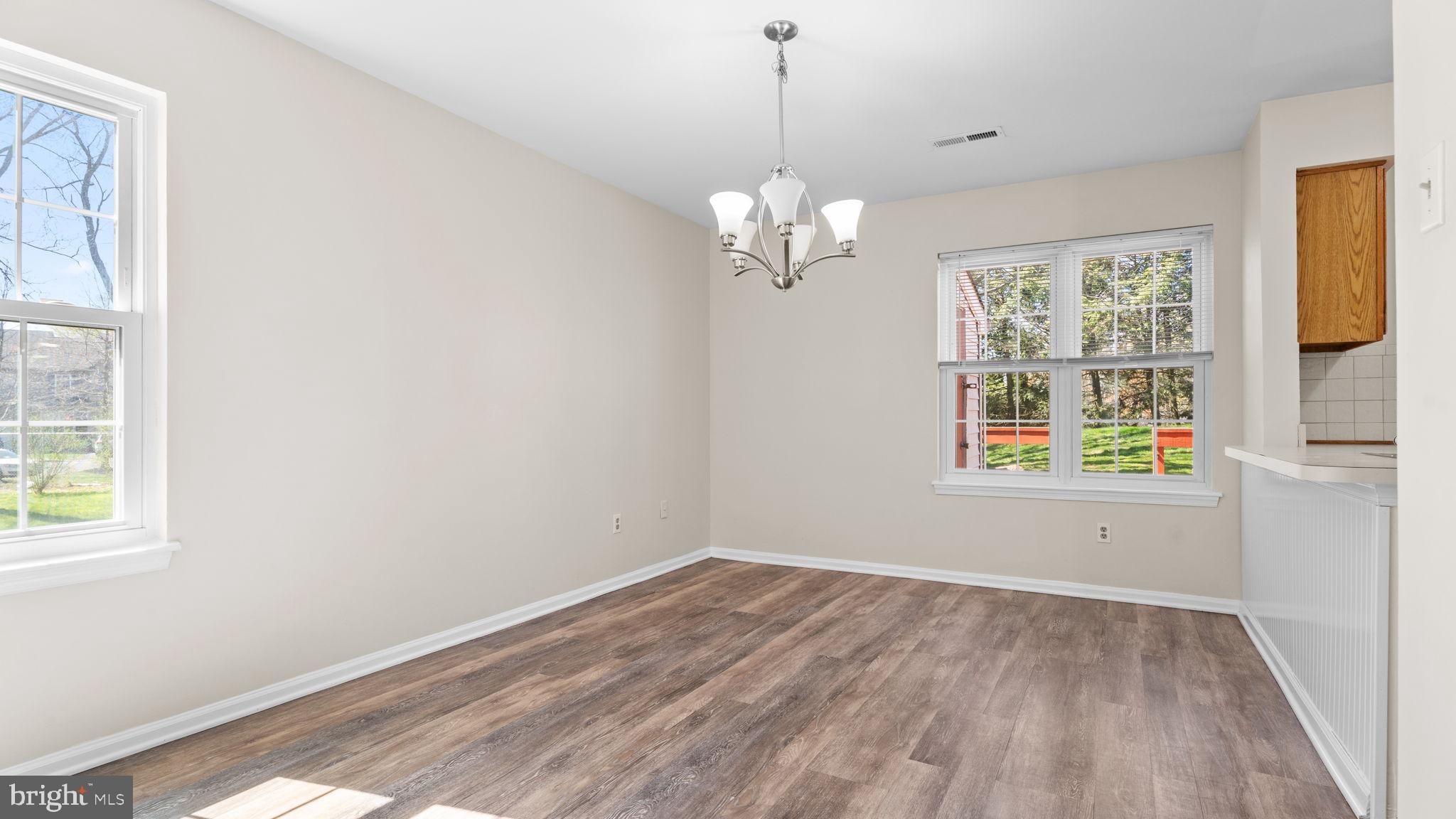 OXFORD CROSSING - Residential