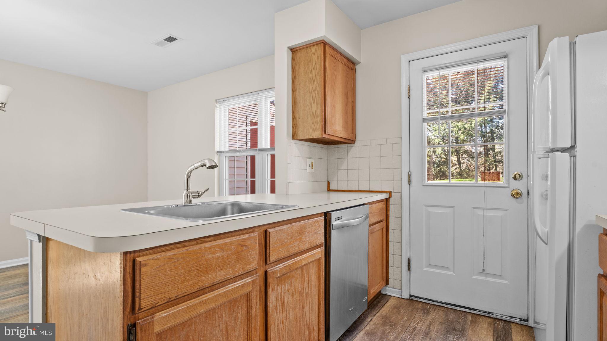 OXFORD CROSSING - Residential