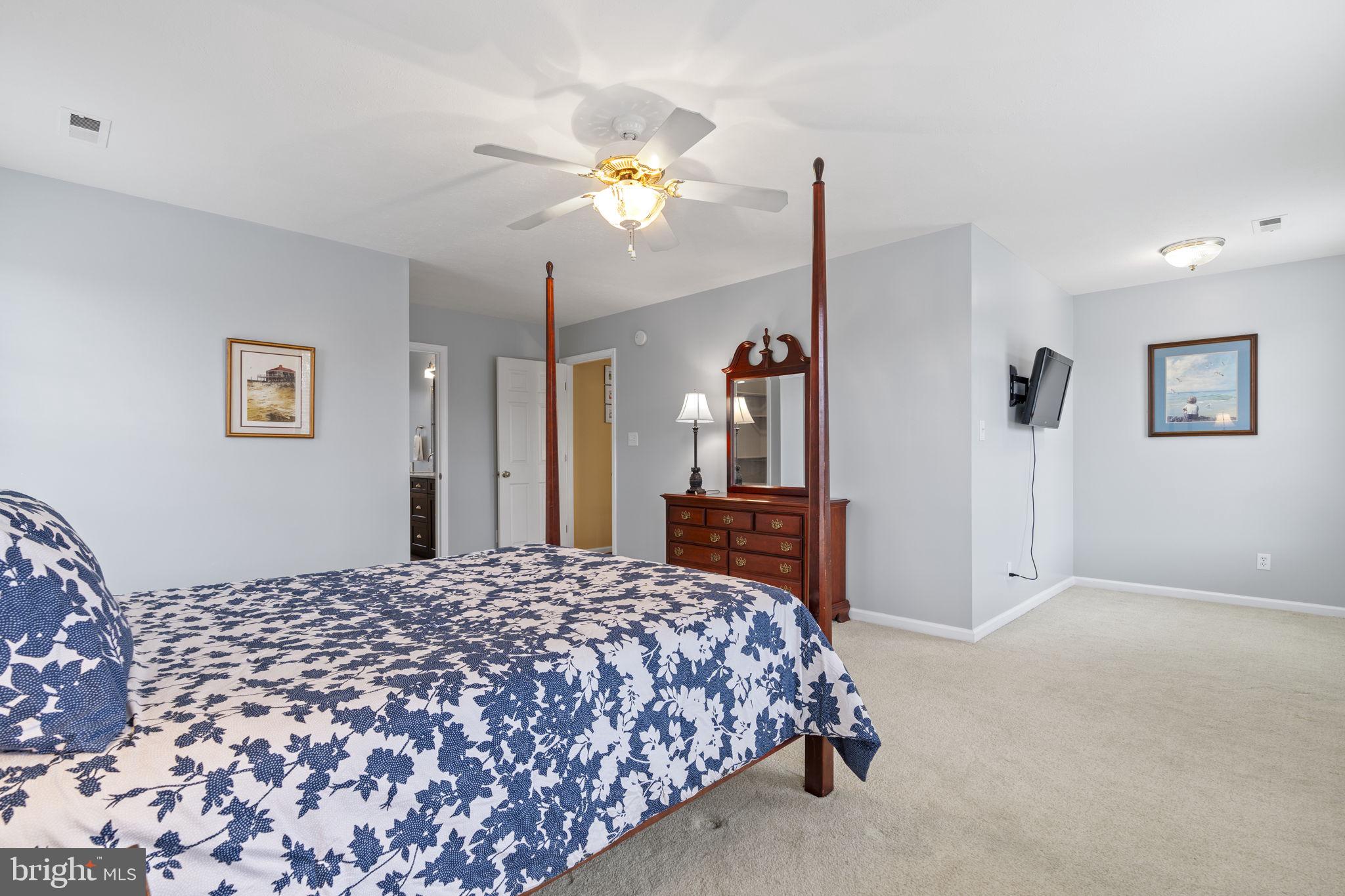 KINGSWOOD - Residential