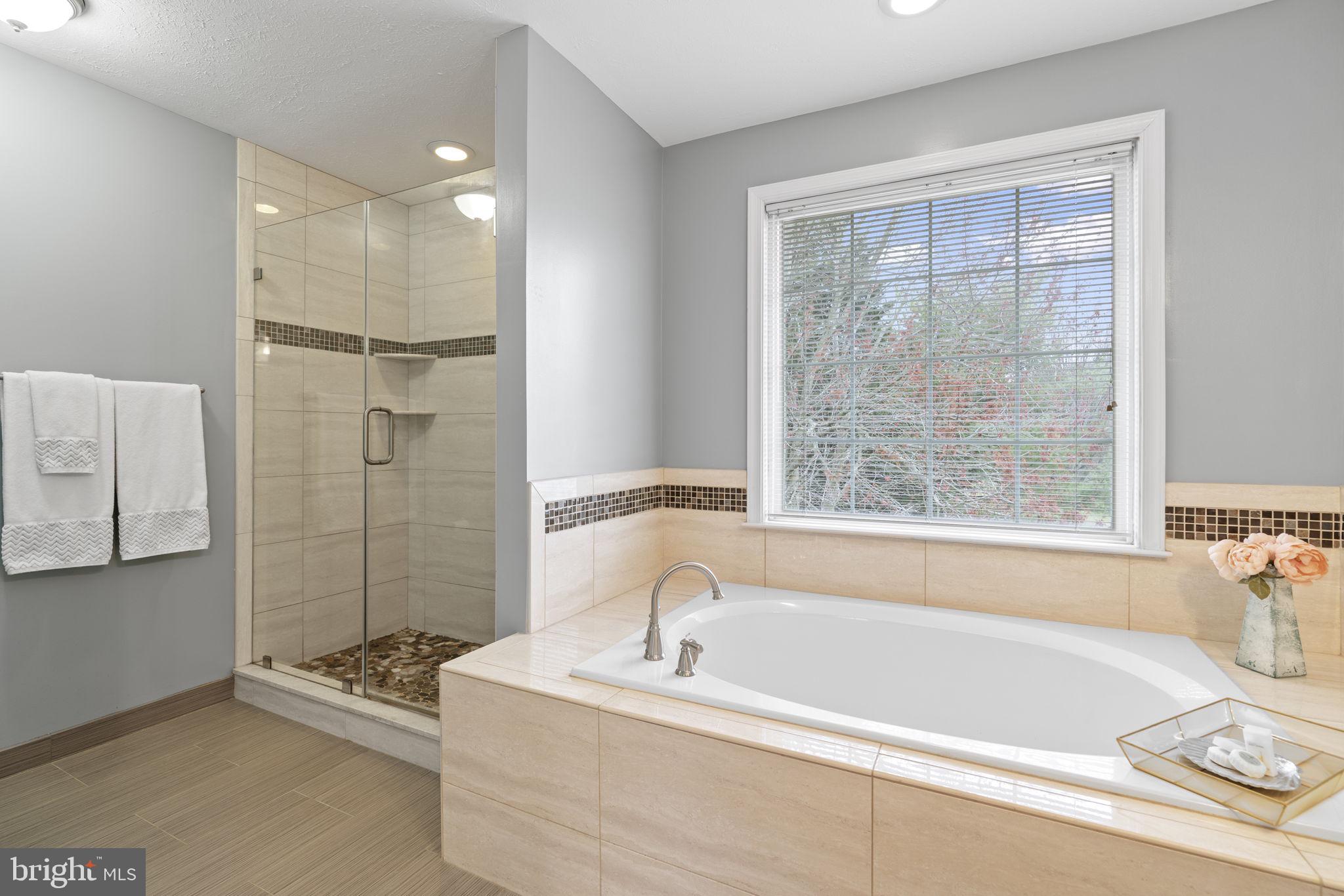 KINGSWOOD - Residential