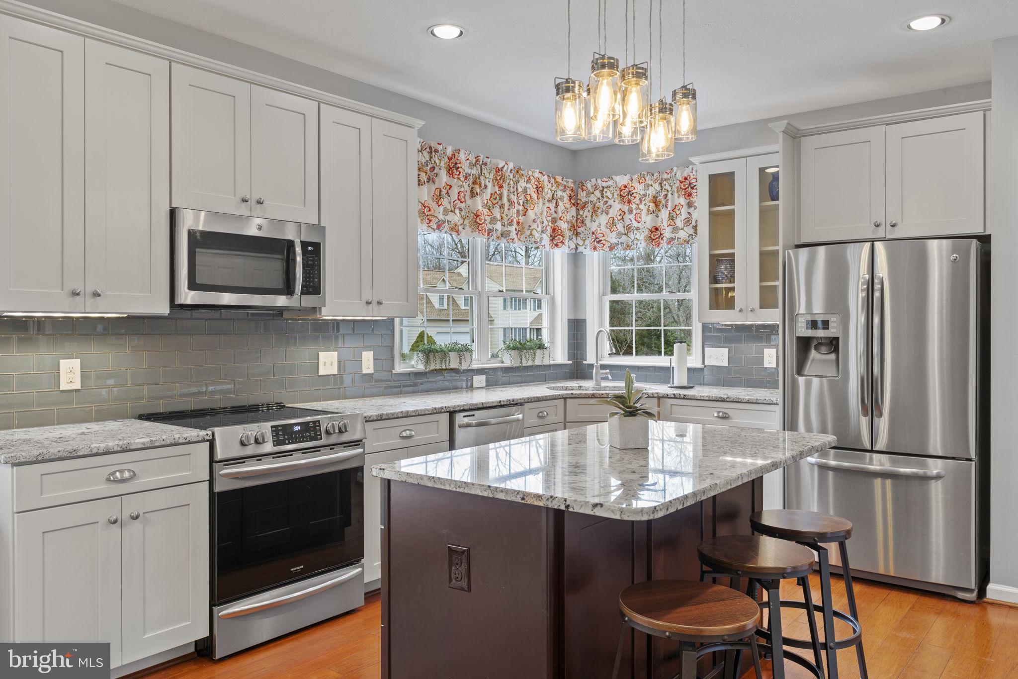 KINGSWOOD - Residential