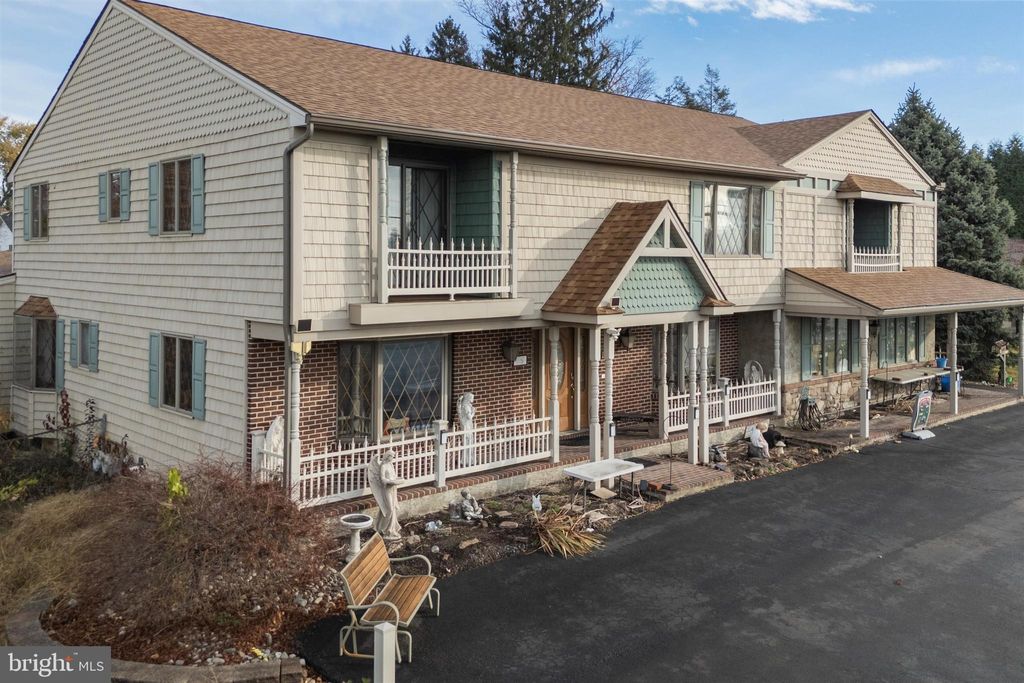 Photo of 2453 Lincoln Hwy E, LANCASTER, PA 17602 (MLS # PALA2070422)
