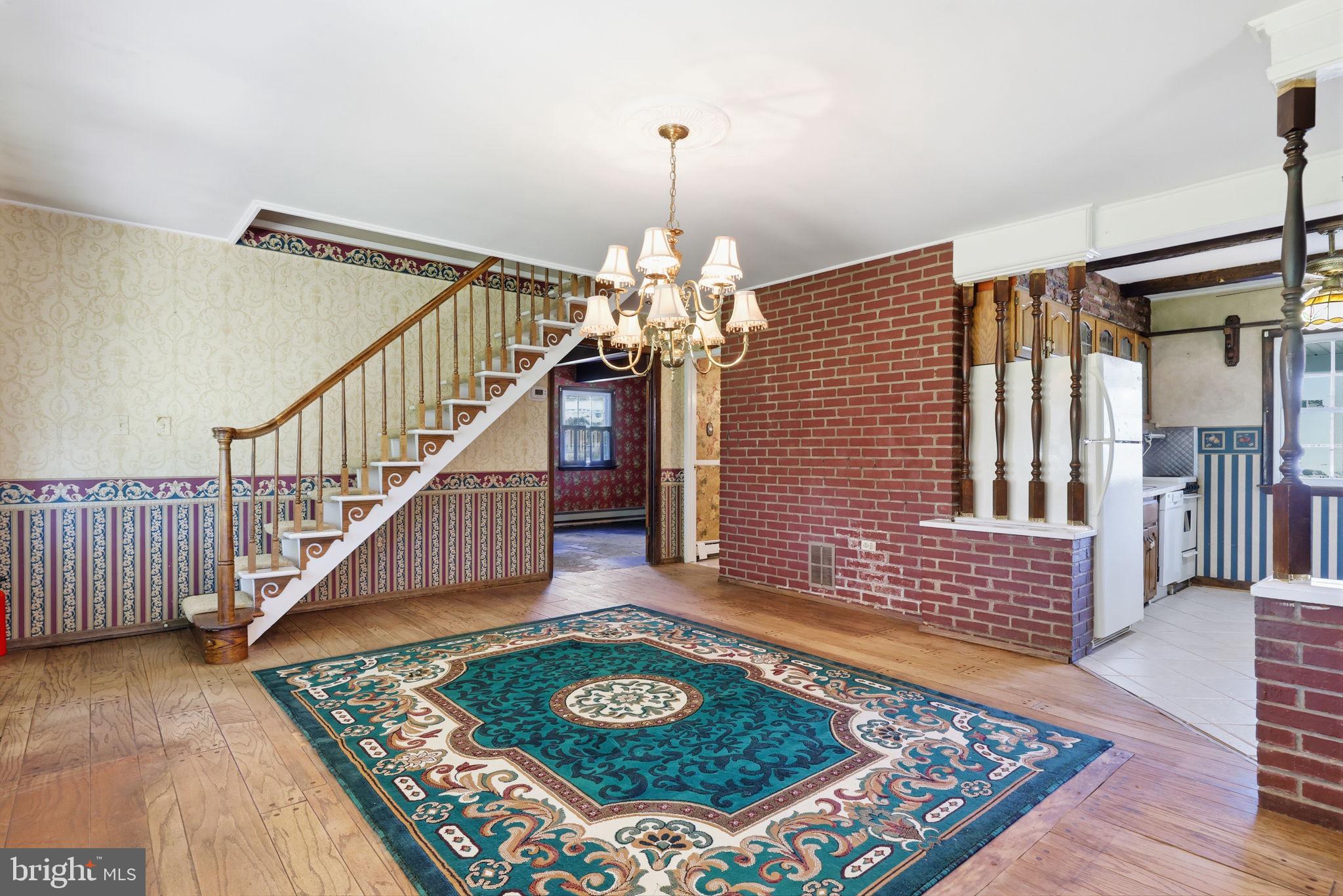 RED CEDAR HILL - Residential