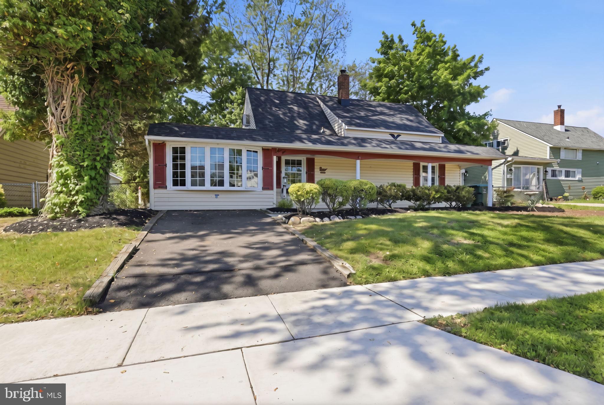 RED CEDAR HILL - Residential