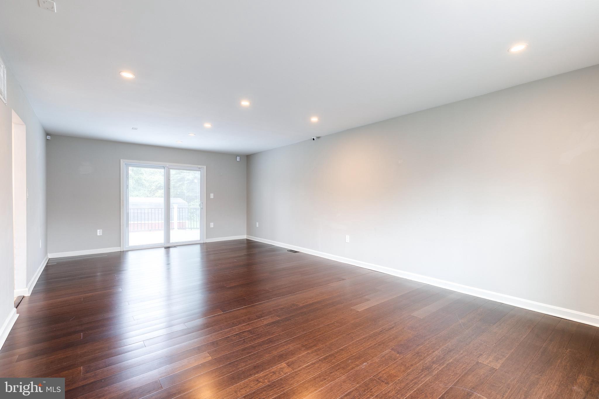 12 DANDELION COURT
