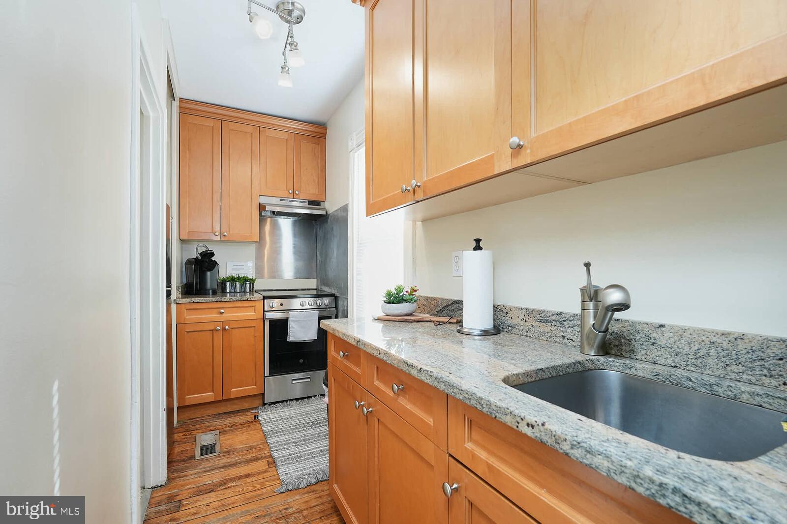 HISTORIC DISTRICT - Residential