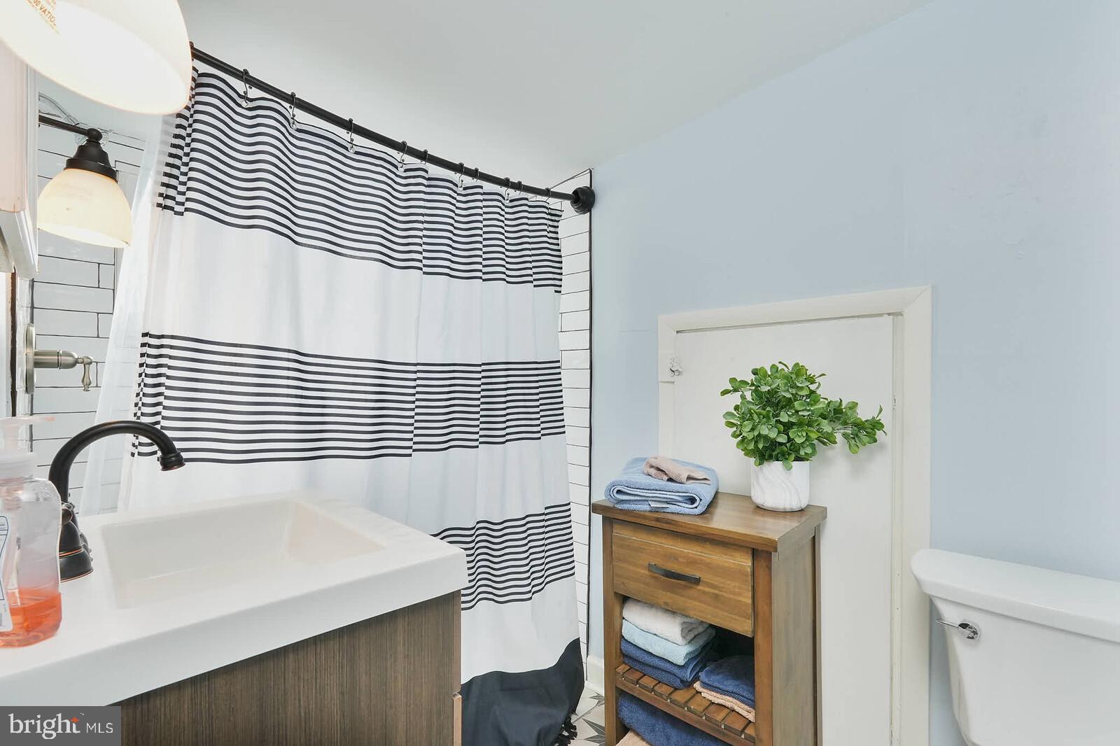 HISTORIC DISTRICT - Residential