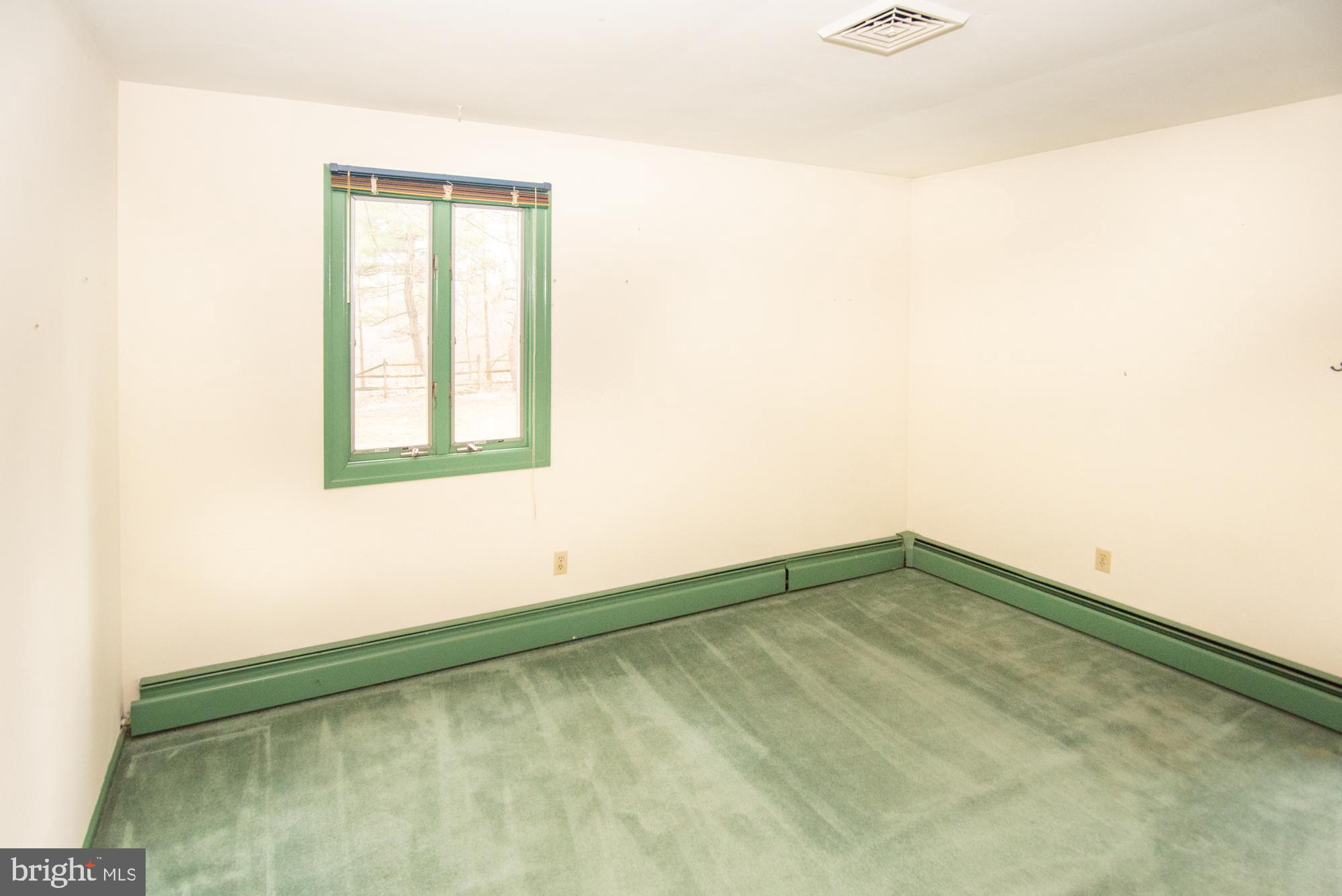 NON AVAILABLE - Residential