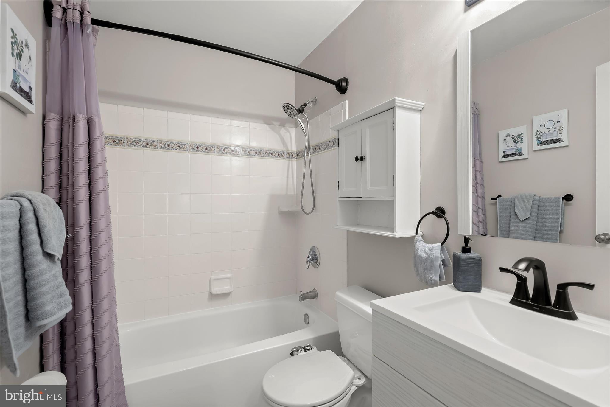 MIDDLEBROOKE - Residential