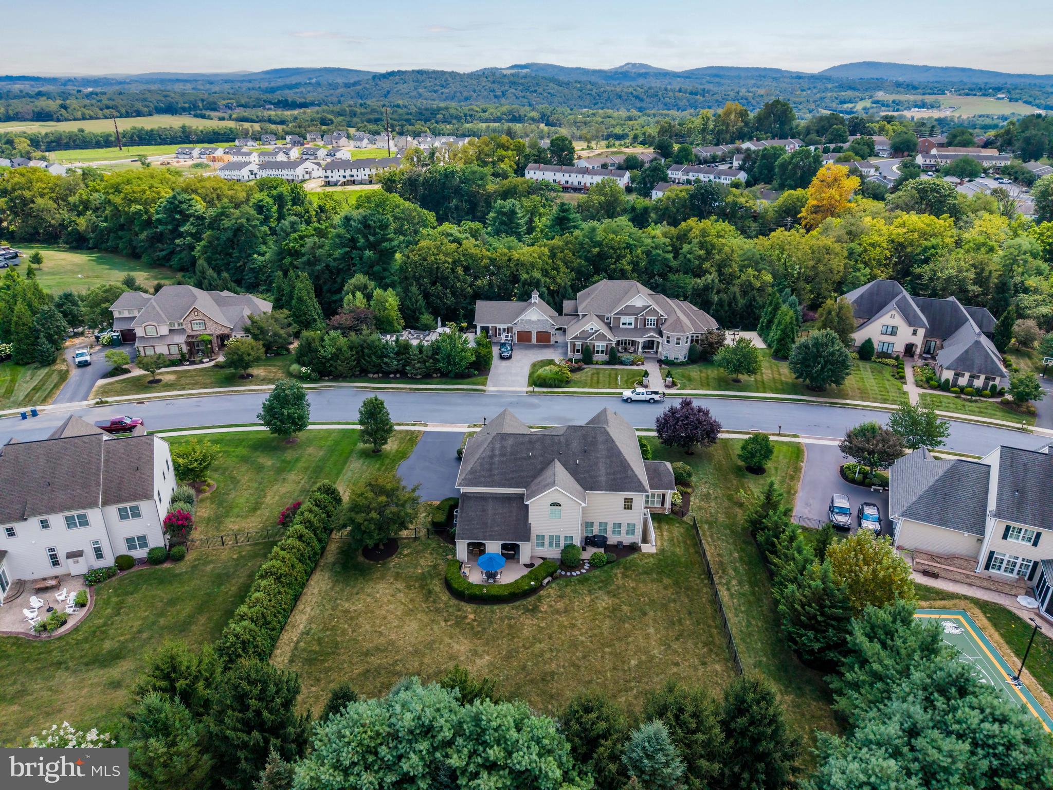 BRAEBURN ESTATES - Residential