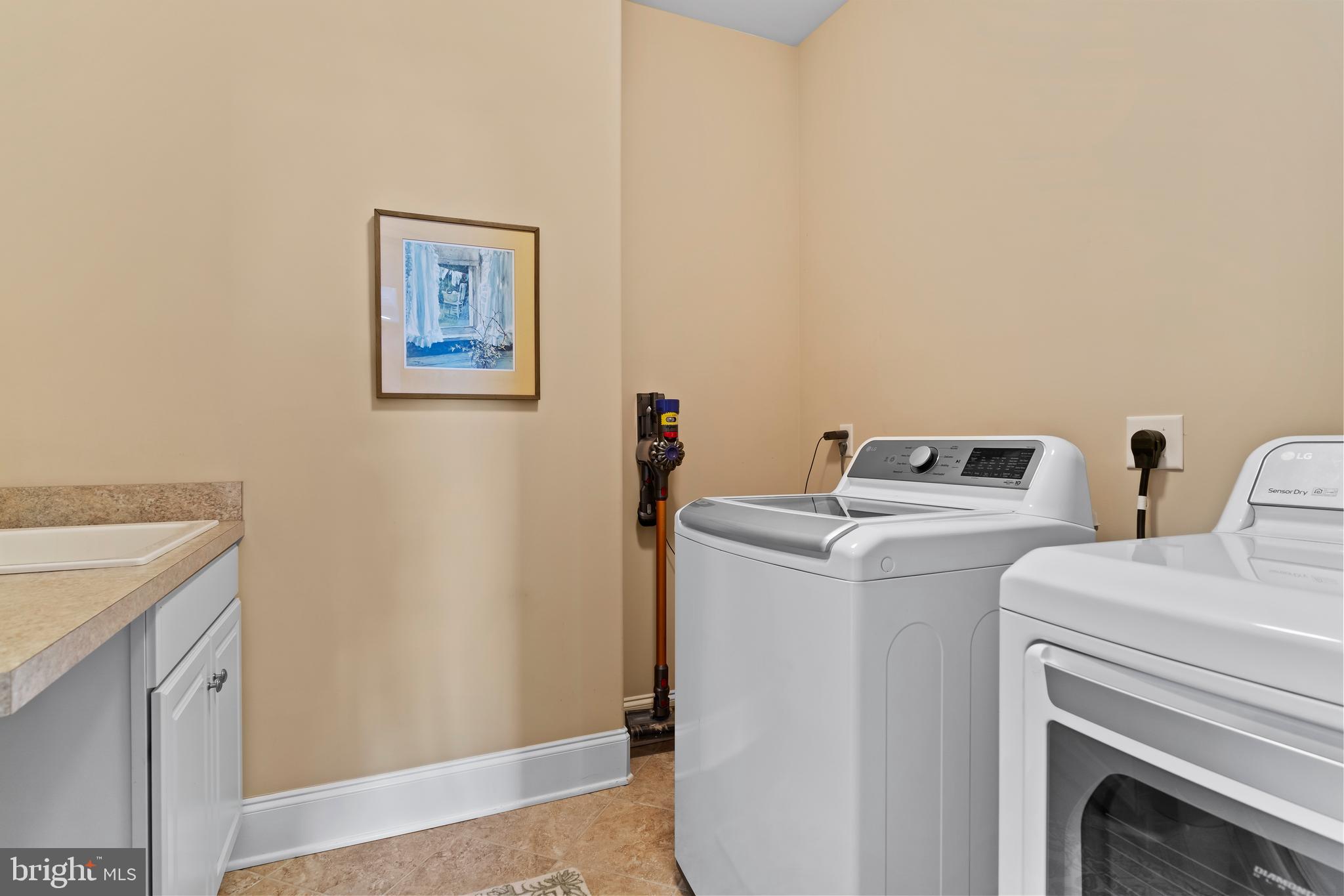 BRAEBURN ESTATES - Residential