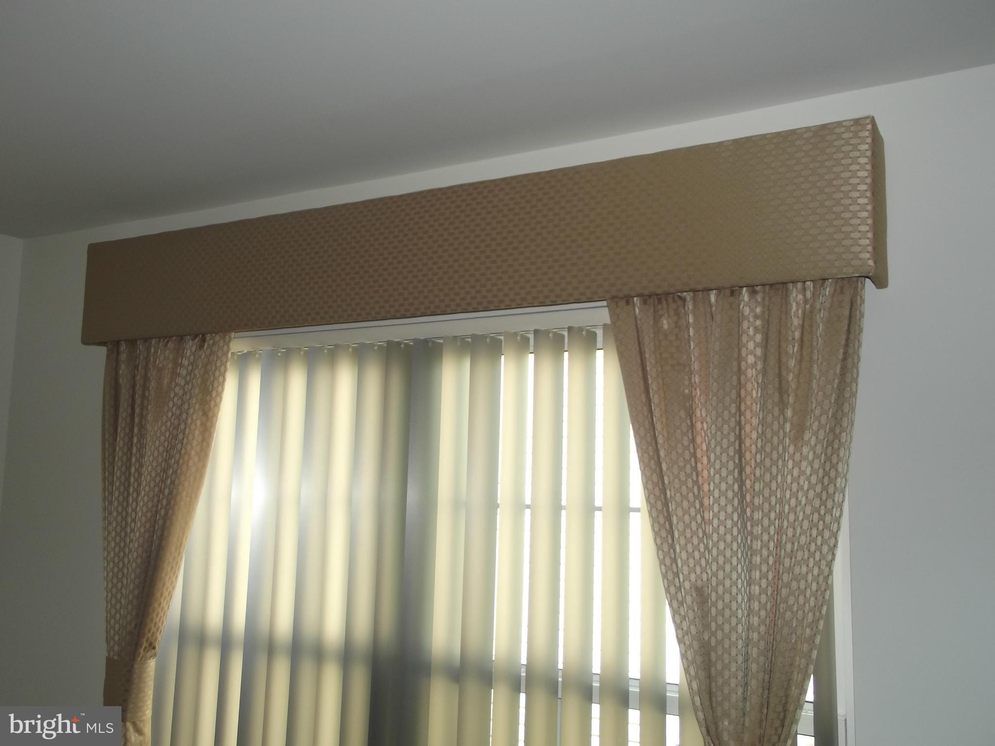 KINGSTOWNE - Residential Lease