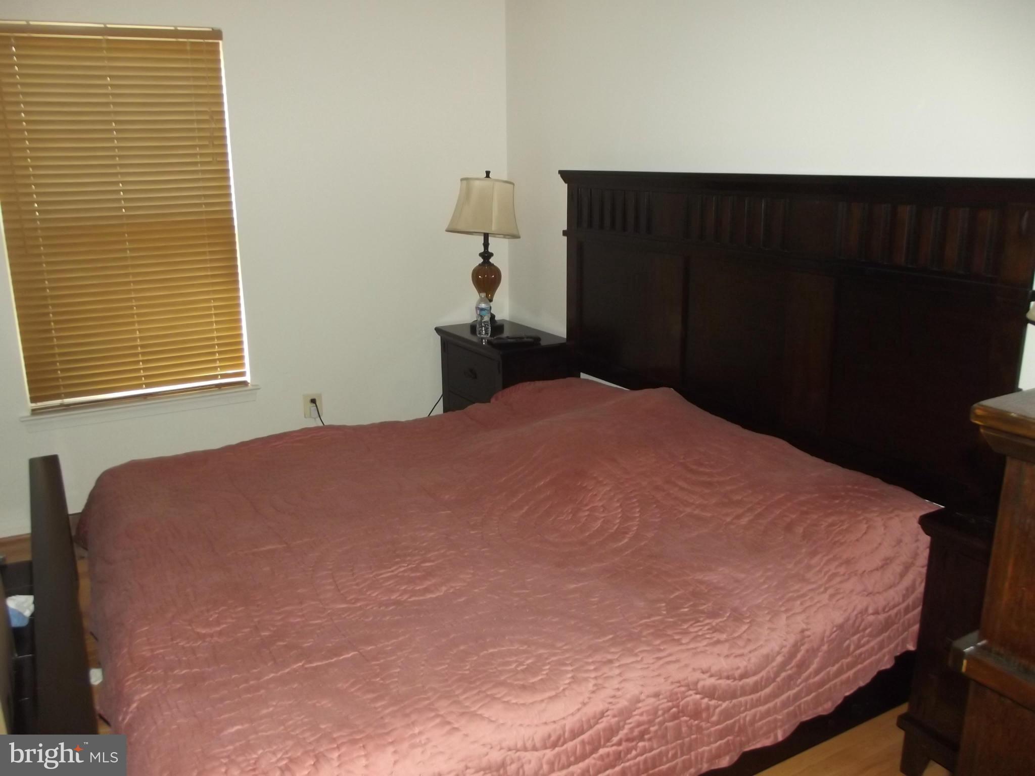 KINGSTOWNE - Residential Lease