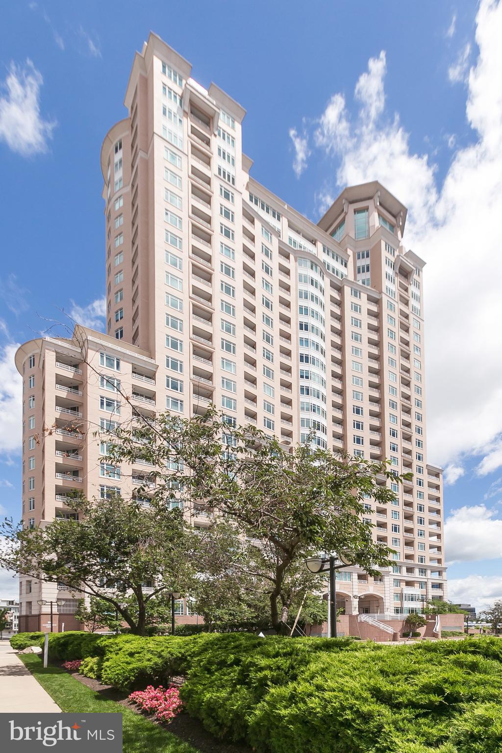 HARBORVIEW - Residential Lease