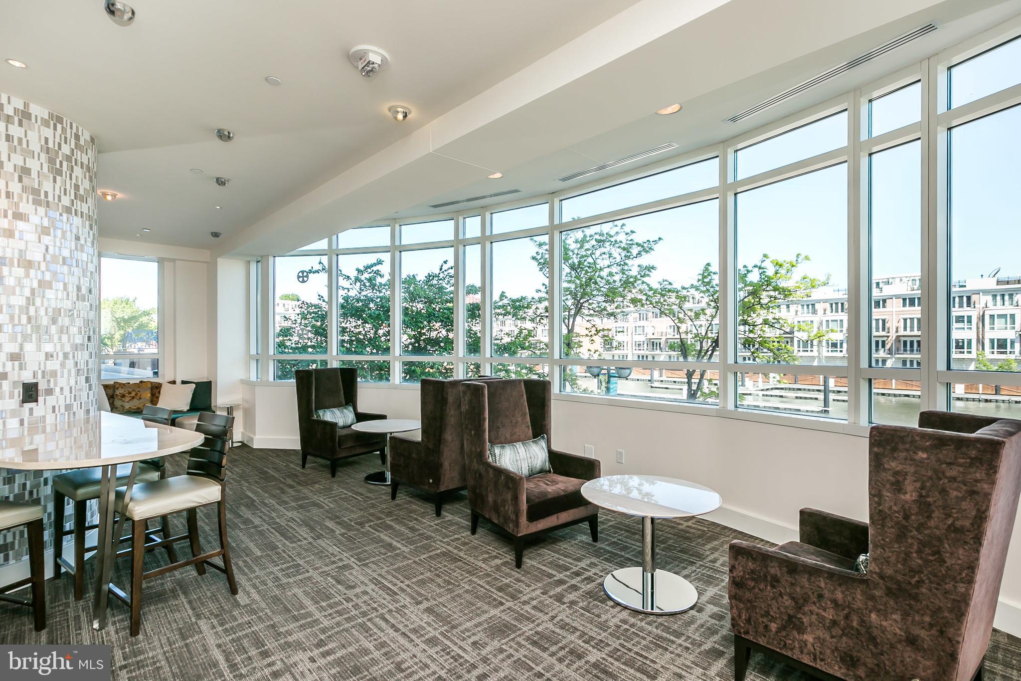 HARBORVIEW - Residential Lease