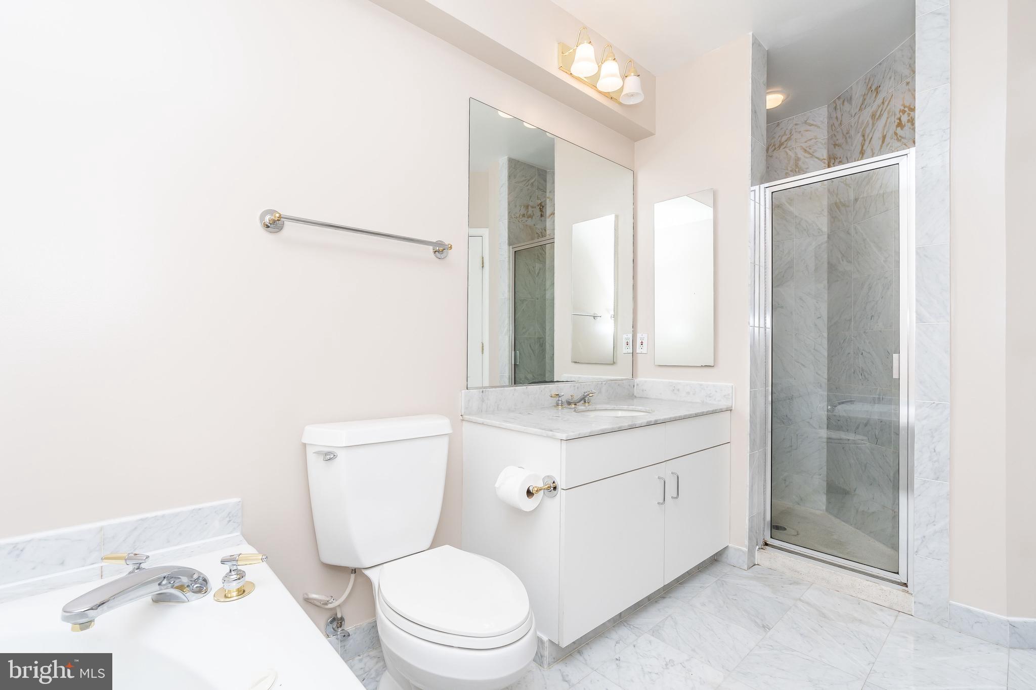 HARBORVIEW - Residential Lease