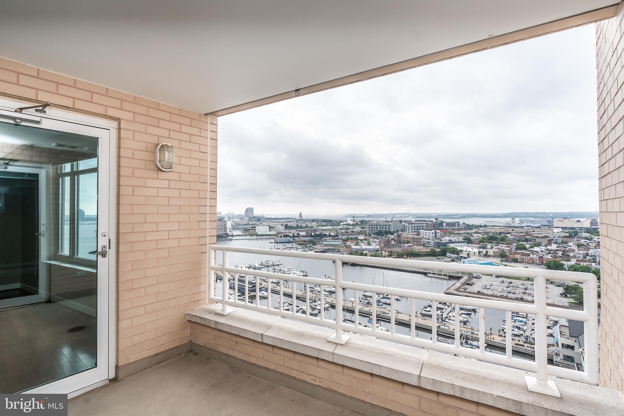 HARBORVIEW - Residential Lease